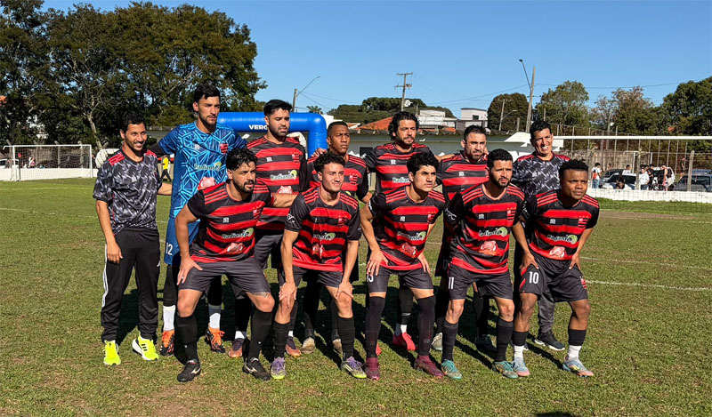 Flamengo voltou a disputar uma partida de suburbana de Curitiba desde 2015  Foto: Eliandro Santana